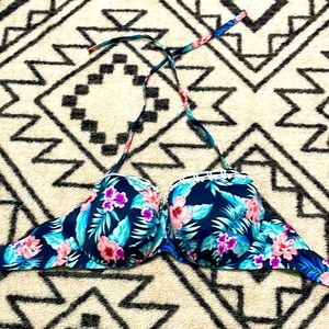 Shade & Shore 38DD bathing suit top